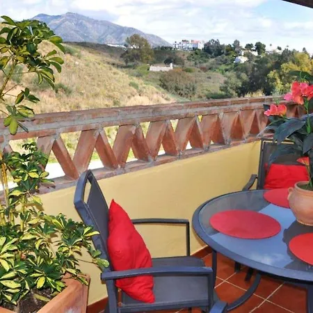 5 Bedroom To Rent In La Sierrezuela, Mijas Villa Malaga
